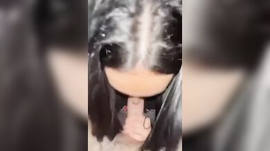 Mi fa un pompino spattacolare