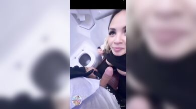 Non mi interessa niente la storia ma faccio bene i bocchini sai?