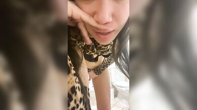 Non mi troivi a fare la troia sui marciapiedi