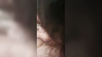 Un altro bel cazzone da succhiare tutto per lei