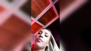 Vedete quanta sborra esce dalla mia fica Diretta OF