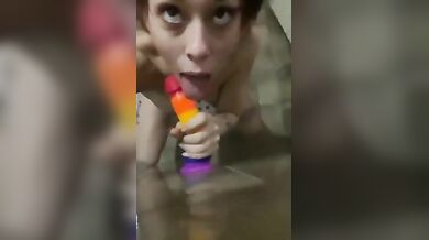 Elena spompina cazzo arcobaleno