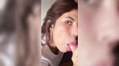 Alla mia ragazza piace fare i bocchini