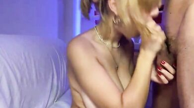 Stefania Meloni pompino tettona italiana