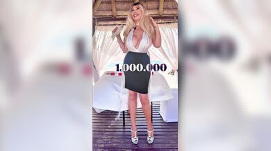 Sonia Grey Milf famosa