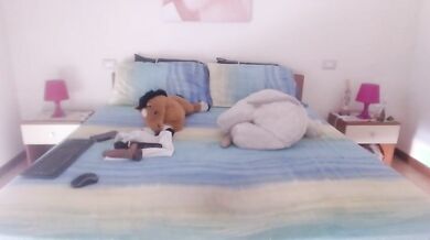 Afrodite1974 -  Il ritorno di Luana Borgia che si masturba in cam