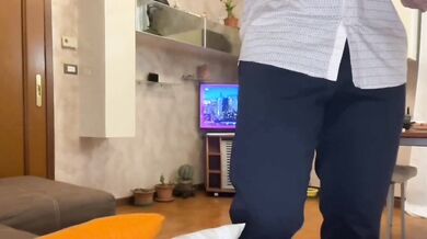 Colloqui con segretaria italiana tettona con scopata