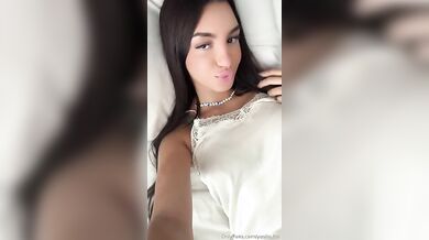 Rebecca Bardaro video OF