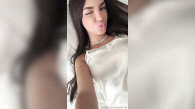 Rebecca Bardaro video OF