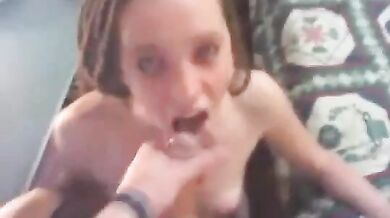 Loverevolv-Inculata e sborrata in faccia Coppia italiana