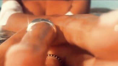 Giorgia Crivello seghe a martello video porno