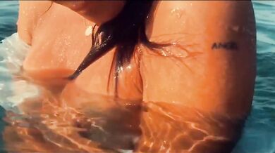 Giorgia Crivello seghe a martello video porno