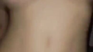 Galoppata teen con belle tettone