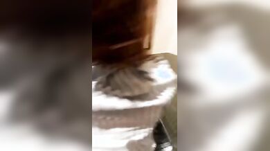 Scopo fidanzata 19 enne nel bagno del ristorante