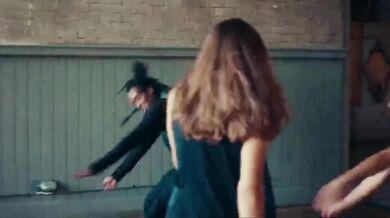 Elodie scene porno nuda dal film Gioco pericoloso