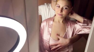 Stefania Meloni video porno teen tettona italiana con sborra in faccia OF