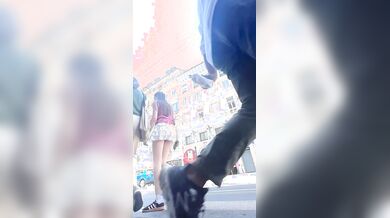 Sotto le gonne delle donzelle upskirt outdoor