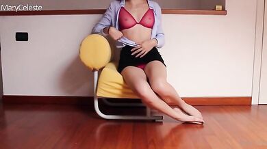 Joi fetish - Ascolta la tua padrona e guardala masturbarsi per te