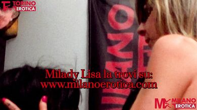 Milady Lisa fa bere il suo schiavo