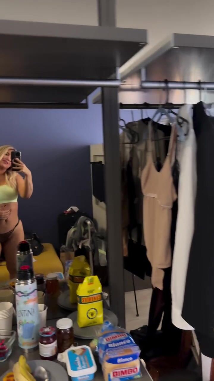 Selfie sexy Wanda Nara