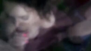 E se succhiassi il czzo anche al guardone ti ecciterebbe?