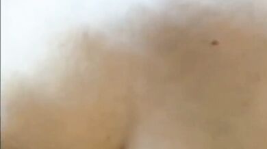 Stefania Meloni spagnola all'amico con le sue tettone