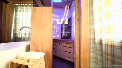 Pompino in sauna fidanzata bionda italiana