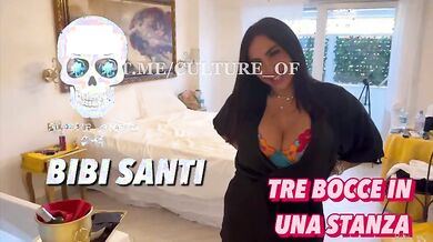 Scopata con cameriera italiana tettona e tatuata