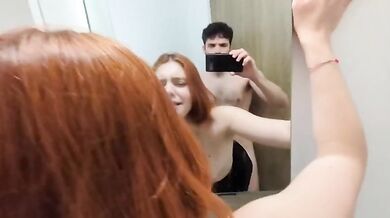 Scopiamo nel bagno del ristorante amatoriale coppia italiana