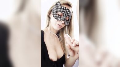 Scopata Milf italiana bionda doppio Pov
