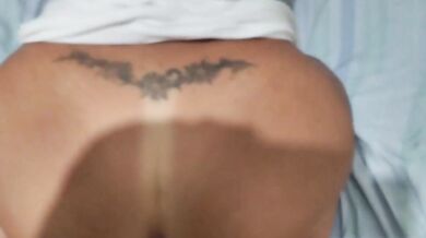 Dentro e fuori dal culo di mia moglie