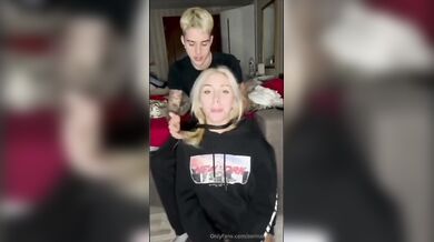 Scopata con diciottenne bionda italiana sottomessa