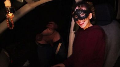 Carsex moglie italiana sega sconosciuto davanti a suo marito