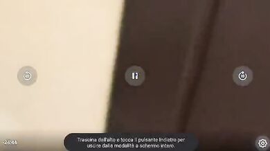 Ragazza italiana scopa con cinese con bel cazzone