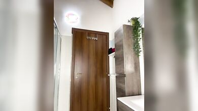 Preferisce uscire con gli amici che scoparmi