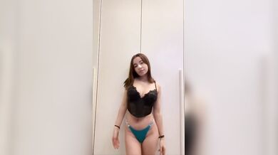 M4rt1na sexy compilation