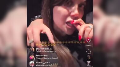 Wanda Nara col fidanzato in live IG