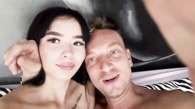 Latina 18 enne scopata da italiano con crampie