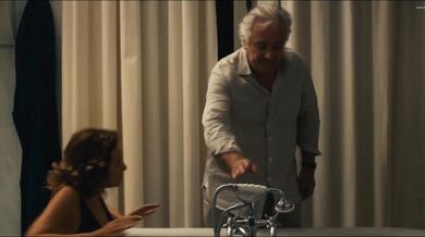 Valeria Golino - Les estivants (2018) scena hot