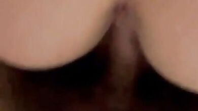 Salimi sul cazzo e cavalcami amore