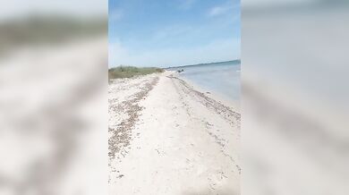 Ditalino moglie pugliese in spiaggia