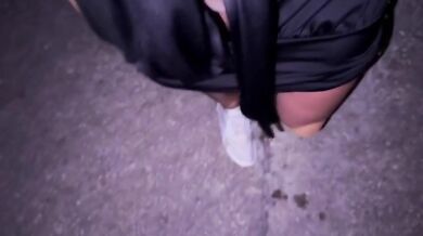 Napoletana scopata in vacanza e sborrata in bocca