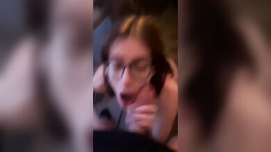 Ti piace prendere il cazzo grosso in bocca lo so