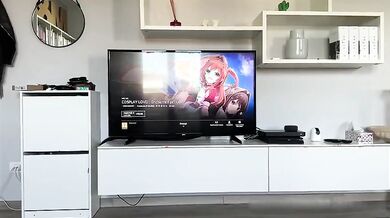 Scopata con cosplayer italiana che ingoia lo sperma