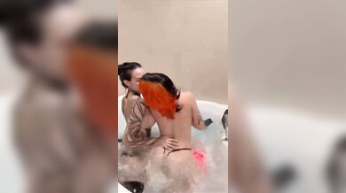 Lesbo in sauna ragazze italiane