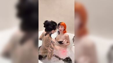 Lesbo in sauna ragazze italiane