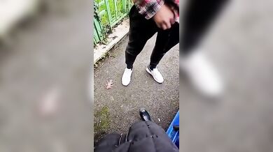 Sali in macchina che ti faccio un pompino