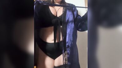 Milf italiana bbw in lingerie
