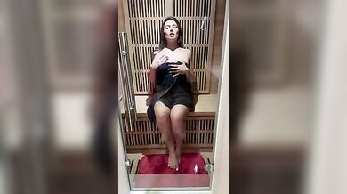 M4lasuerte fa la porca in sauna