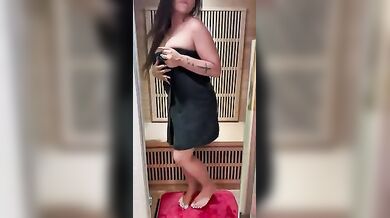 M4lasuerte fa la porca in sauna